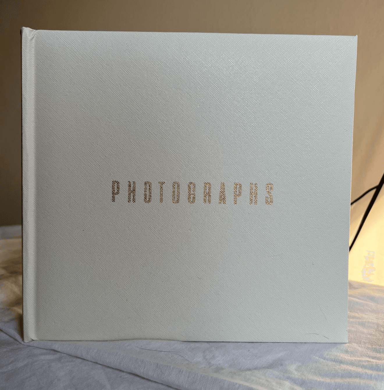Фотоальбом на 200 фото «Photographs» бежевий